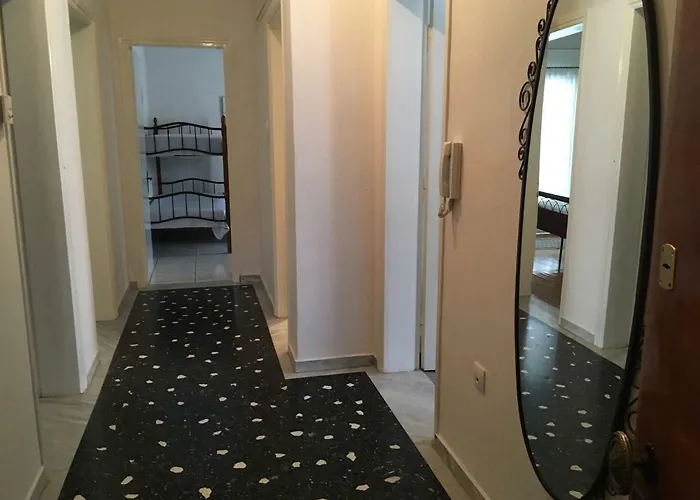 30 Amynta 卡泰里尼